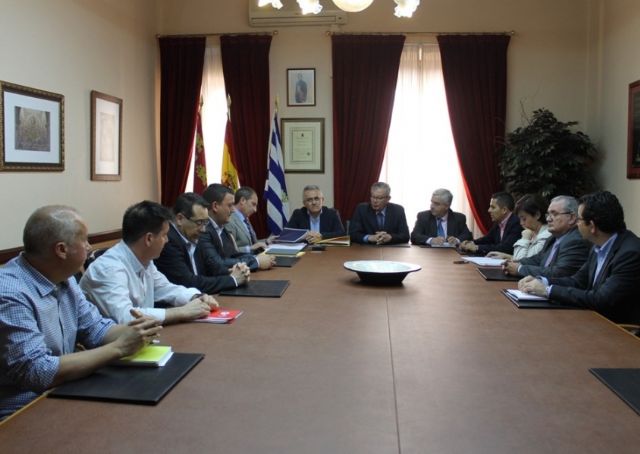 La Comisión Especial de Empleo, de la Asamblea Regional, y la Comisión Local de Empleo del Altiplano, se reunieron en Jumilla el pasado viernes - 1, Foto 1