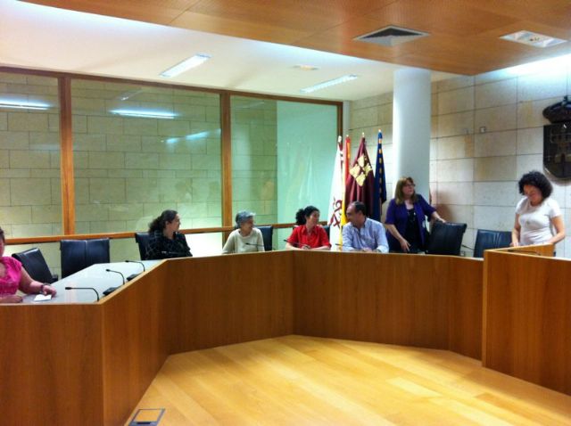 Ayuntamiento, AMPAS y libreros promueven iniciativas - 1, Foto 1