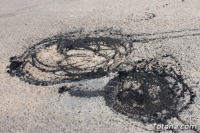 Comienzan las obras del plan integral de parcheo en caminos rurales y calles del casco urbano - 18