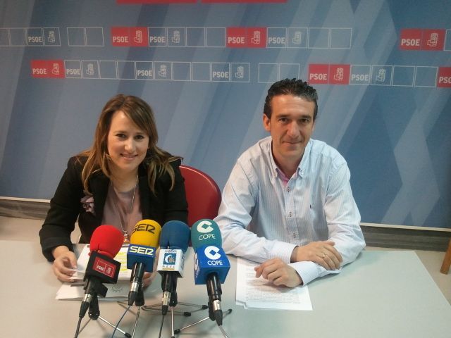 El PSOE denuncia diversas deficiencias en la Rambilla de Tejares - 1, Foto 1