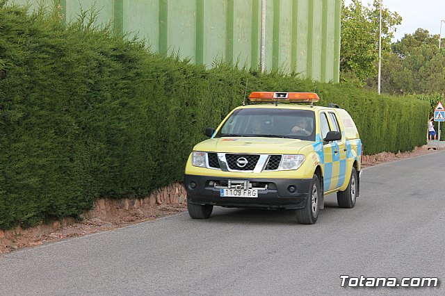 Proteccin Civil y Polica Local distribuyen 2.500 pulseras reflectantes a viandantes y ciclistas - 10