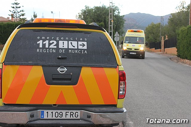 Proteccin Civil y Polica Local distribuyen 2.500 pulseras reflectantes a viandantes y ciclistas - 12