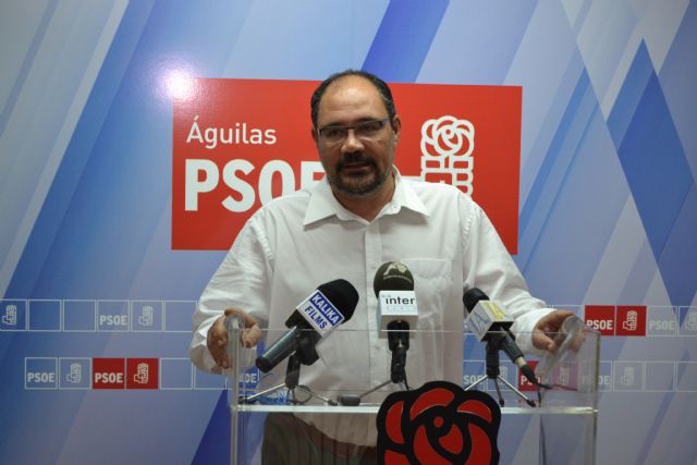 El PSOE pide la inmediata dimisión del concejal de Limpieza, Isidro Carrasco - 1, Foto 1