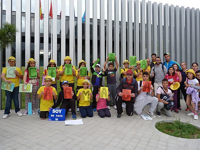 La Escuela del Club de Tenis Totana en el Madrid Open 2013, Foto 1