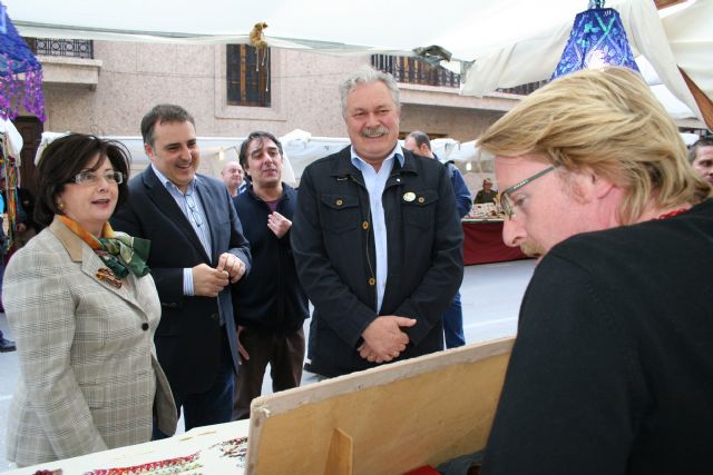 Artesanos de toda la región ofrecen sus productos en la muestra de Cehegín - 3, Foto 3