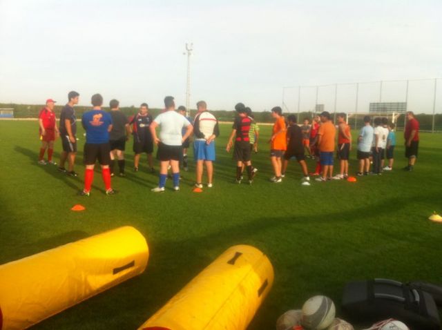 La escuela de Rugby continúa con los entrenamientos, Foto 7