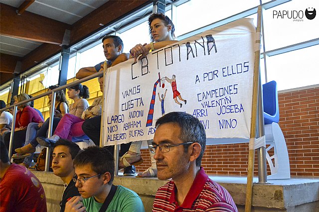 El CB Totana de 2ª Autonmica vence en un dursimo encuentro al Estudiantes Cartagena y asciende a 1ª Autonmica. - 2