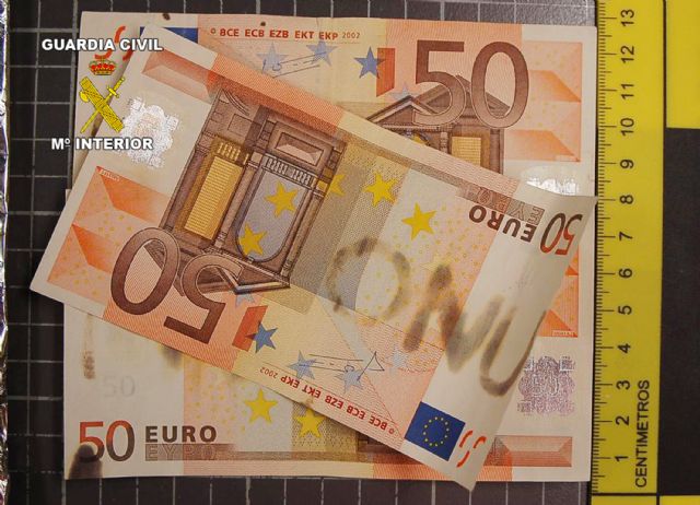 La Guardia Civil detiene a dos personas dedicadas a estafar mediante el timo del nigeriano - 1, Foto 1