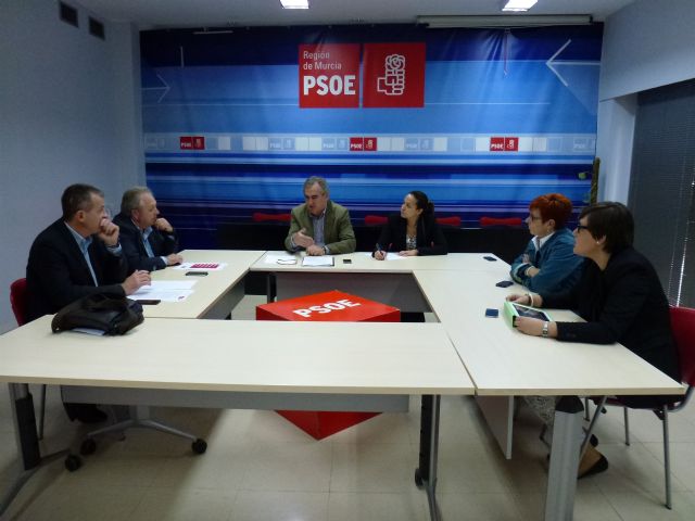 El PSOE comparte con UGT y CCOO el Plan de Estímulo que plantean para la Región de Murcia - 1, Foto 1