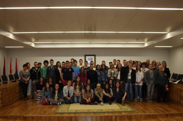 Recepción instititucional a alumnos de un proyecto comenius basado en la dieta mediterránea - 1, Foto 1