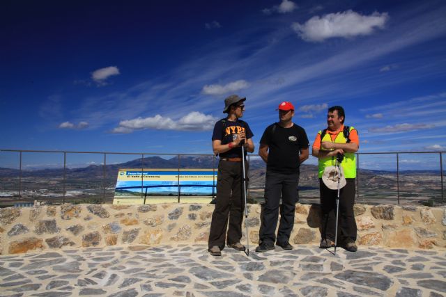 La Sierra de Carrascoy cuenta con un mirador inaugurado en la ruta senderista de Sendalhama por el parque regional, Foto 1