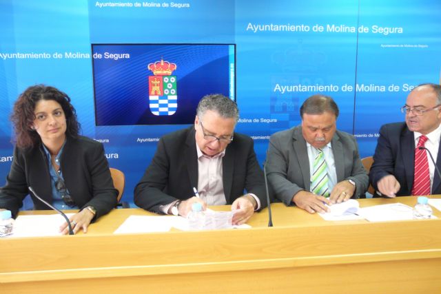 El Ayuntamiento de Molina de Segura y ASEMOL firman un convenio de colaboración para la promoción del asociacionismo empresarial y el desarrollo económico del municipio - 1, Foto 1