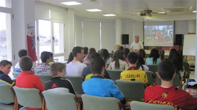 Cruz Roja Española en Águilas imparte un Taller de Conducta PAS en el Club Náutico de la ciudad - 1, Foto 1