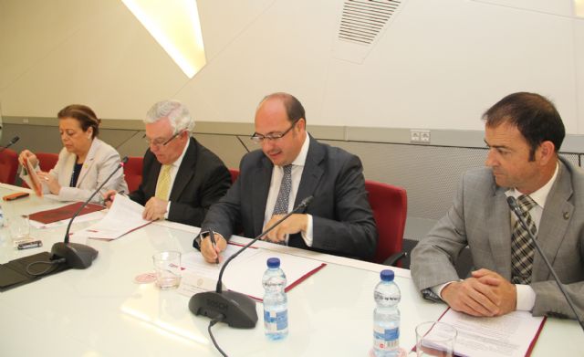 Los estudiantes universitarios de Puerto Lumbreras recibirán ayuda económica para estudiar en el extranjero - 3, Foto 3