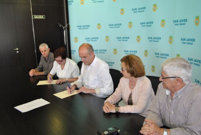 Ayuntamiento y Teléfono de la Esperanza firman un convenio de colaboración - 2, Foto 2