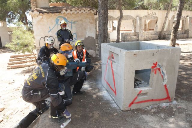 Medio centenar de profesionales participan en las VIII Jornadas de Formación de Catástrofes - 4, Foto 4