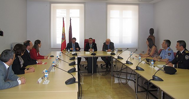 El consejero Manuel Campos mantiene una reunión de trabajo - 1, Foto 1