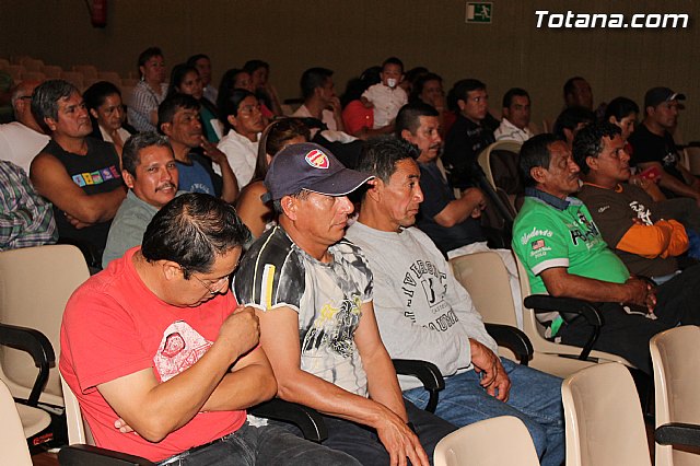El Consulado de Ecuador en Murcia organiza una charla informativa en Totana - 3