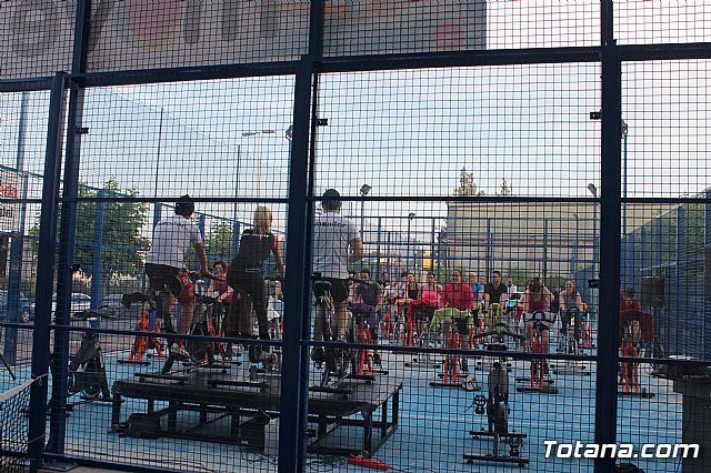 Master de cycling en la pista de pdel de MOVE - 20