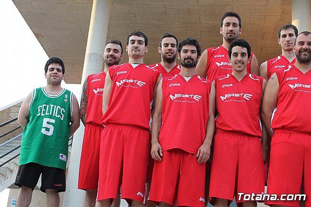 Master de cycling en la pista de pdel de MOVE - 18