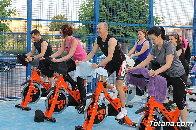 Master de cycling en la pista de pdel de MOVE - 21