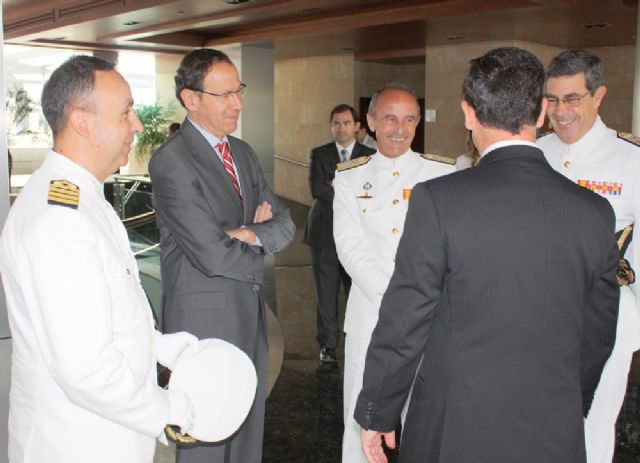 El Alcalde asiste a la conmemoración del aniversario de la Guardia Civil - 1, Foto 1