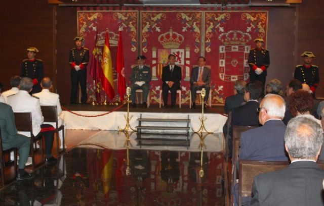 El Alcalde asiste a la conmemoración del aniversario de la Guardia Civil - 2, Foto 2