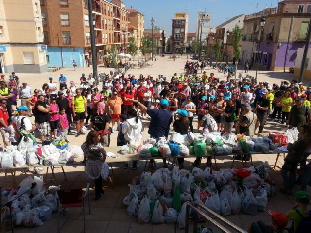 La Unión es solidaria - 1, Foto 1