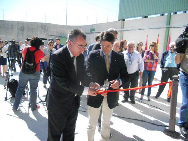 La concejal de Servicios a la Ciudad asiste a la inauguración de la nueva planta comarcal de tratamiento de la fracción de resto de los residuos domésticos, Foto 3