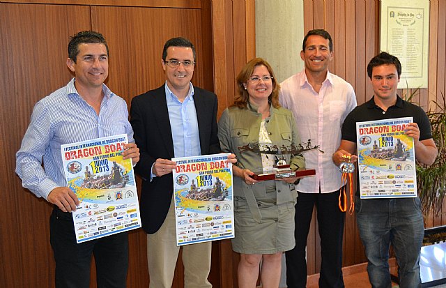 El I Festival de Dragon Boat de San Pedro del Pinatar congregará a 200 palistas en las playas de Lo Pagán - 2, Foto 2