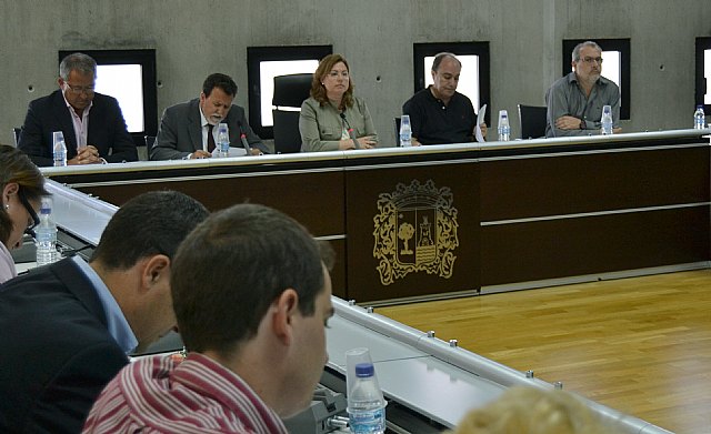 El pleno aprueba un segundo plan de pagos que permitirá saldar 1,5 millones de deuda a proveedores - 1, Foto 1