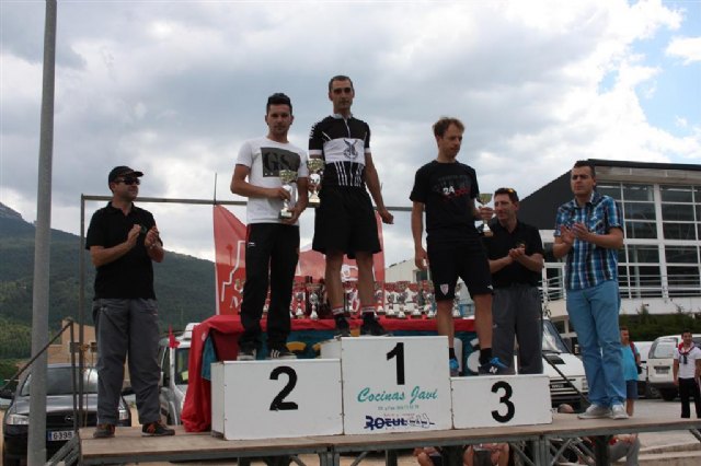 Magnficos resultados del Club Ciclista de Totana en 