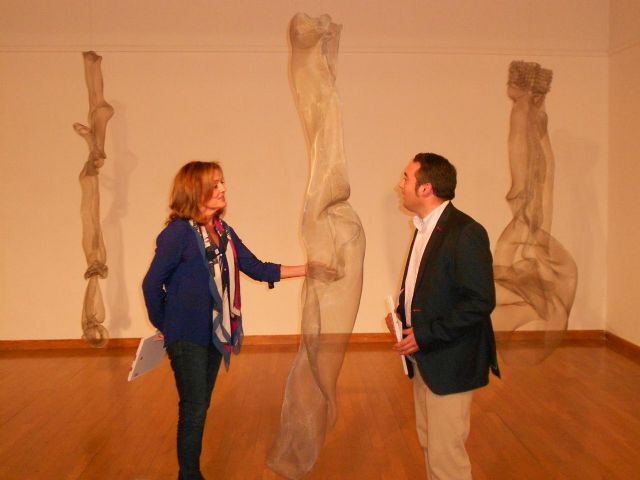 Ángeles Espinosa muestra en el Almudí su trayectoria escultórica a través de 23 piezas - 3, Foto 3