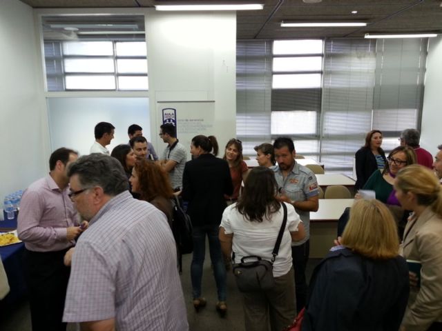 Una veintena de empresarios y emprendedores conectan sus inquietudes profesionales - 2, Foto 2