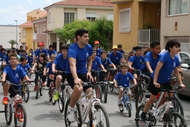Un espectacular BiciAlguazas 2013 congrega a más de medio millar de personas pedaleando de lo lindo por las calles del municipio - 1, Foto 1