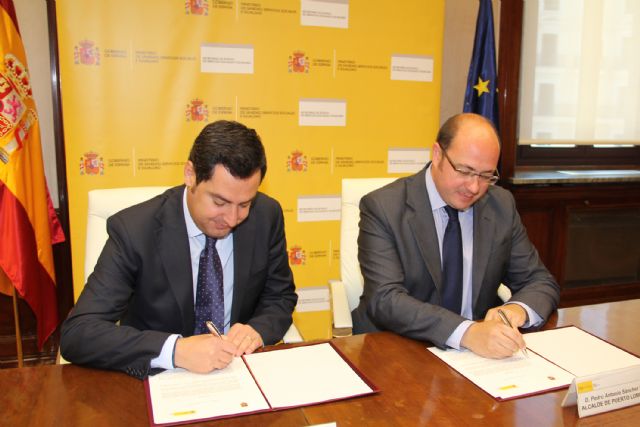 El Ayuntamiento y la Secretaría de Estado de Servicios Sociales e Igualdad formalizan un convenio de colaboración para impulsar nuevos programas sociales - 2, Foto 2