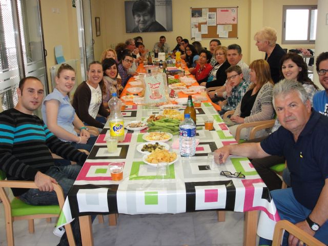 El grupo Adaptaocio hace un balance positivo de las actividades desarrolladas este año - 1, Foto 1