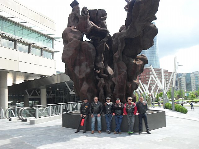 Un grupo de moteros del 