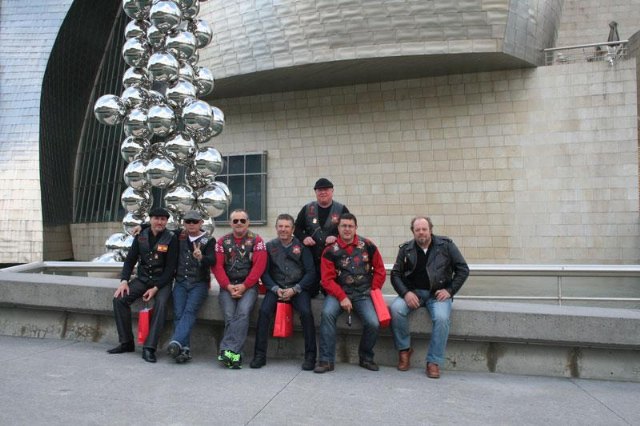 Un grupo de moteros del 