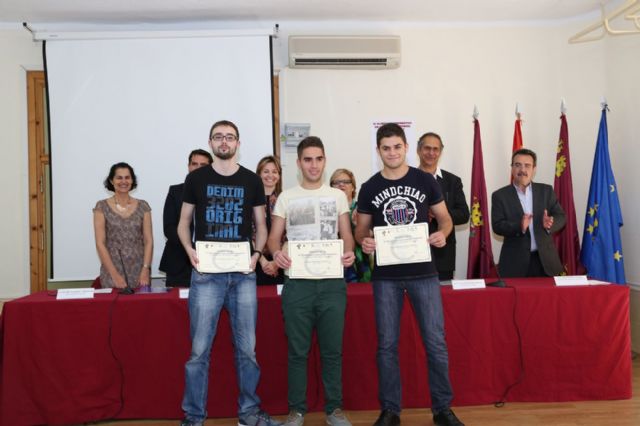 Cinco alumnos del CIFP Carlos III se alzan con el X Concurso de Modding - 2, Foto 2