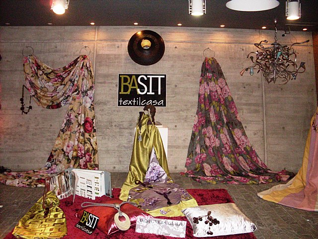 La Comunidad hace de la colaboración entre artesanos y diseñadores de la Región un programa continuo - 1, Foto 1