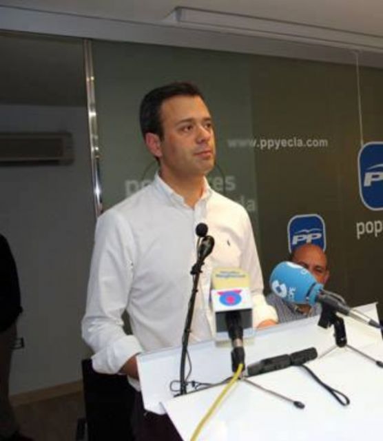 Marcos Ortuño, reelegido presidente del PP de Yecla - 2, Foto 2