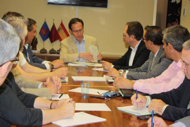 Los nueve municipios más pequeños de la región podrán recibir competencias en los mismos términos que los de mayor población - 2, Foto 2