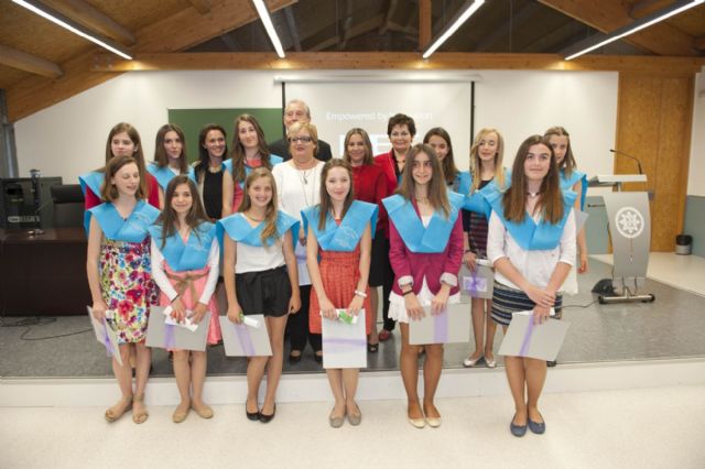 La emoción se adueña de las recién graduadas del Estudio de Danza Nuria Mas - 3, Foto 3