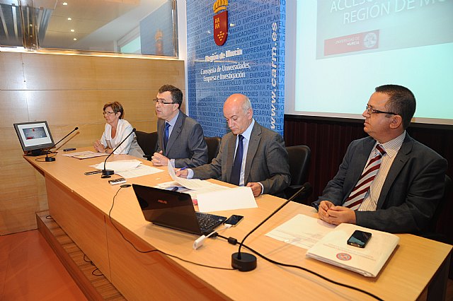 Las pruebas de acceso a la universidad estrenan la aplicación ´Acceso Distrito Único Región de Murcia´ para teléfonos móviles - 1, Foto 1