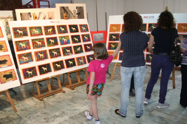 El alumnado del CEIP Ciudad de Begastri estudia y reelabora la producción de Nicolás de Maya - 3, Foto 3