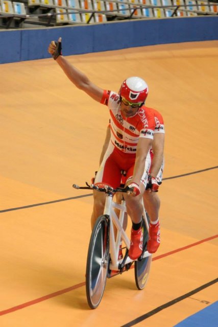 El ciclista pachequero, Pedro José Vera, y Clemente suman tres medallas en los Campeonatos de España de Pista de Ciclismo Adaptado - 2, Foto 2