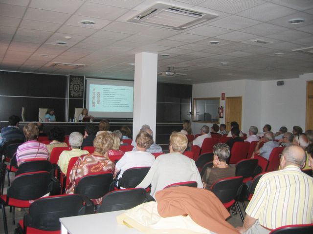 La concejalía de Voluntariado ofreció una charla sobre mediación social - 1, Foto 1