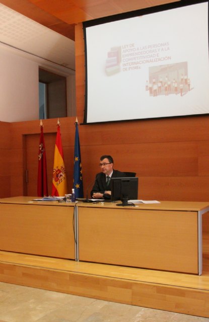 Apuesta por la formación de los emprendedores y por el fomento de la ética empresarial y la responsabilidad social corporativa - 1, Foto 1