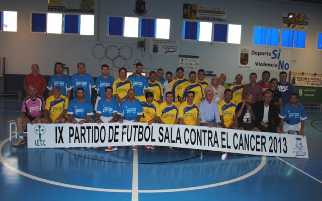El partido contra el cáncer recauda en Las Torres de Cotillas cerca de 6.000 euros - 2, Foto 2